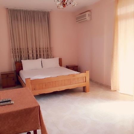 Hotel Blendi Durres Luaran gambar