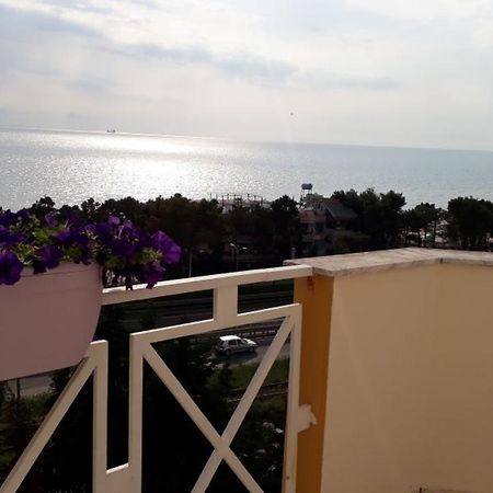 Hotel Blendi Durres Luaran gambar
