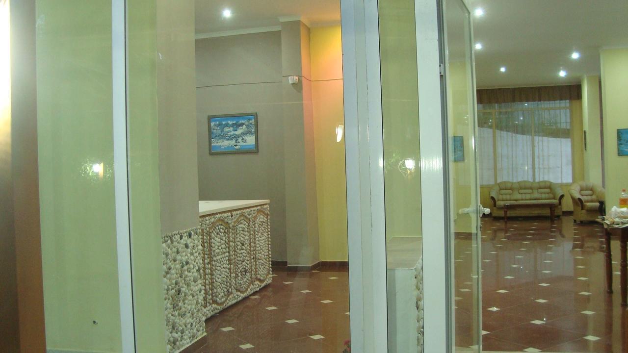 Hotel Blendi Durres Luaran gambar