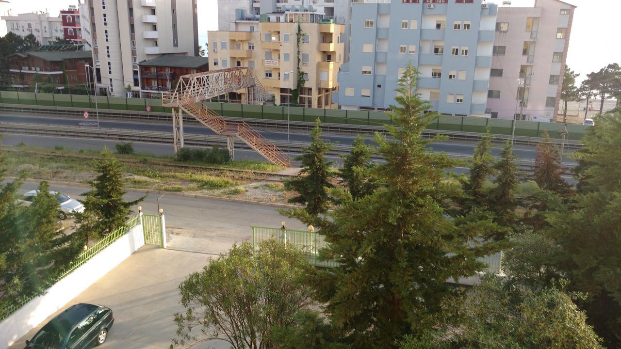 Hotel Blendi Durres Luaran gambar