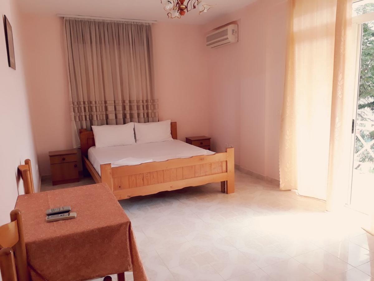 Hotel Blendi Durres Luaran gambar
